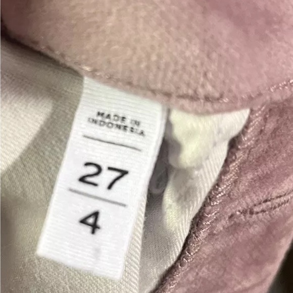 Ann Taylor LOFT Women's Sz 4 Velvet Button Front Kick Crop Pants Soft Pink Jeans - Picture 6 of 7